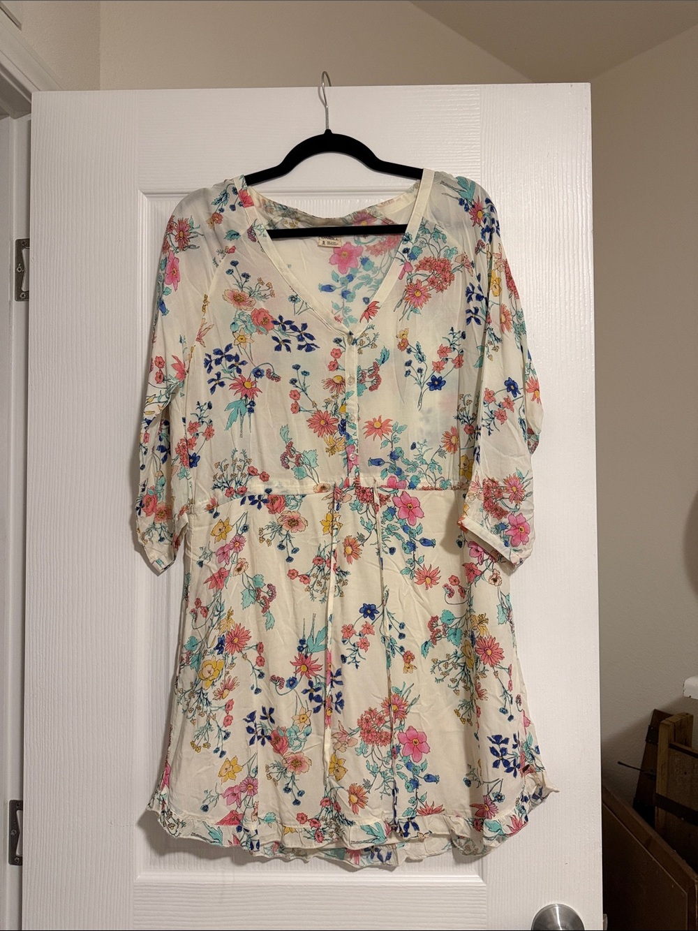 O'Neill Cream Floral V-Neck Mini Dress
